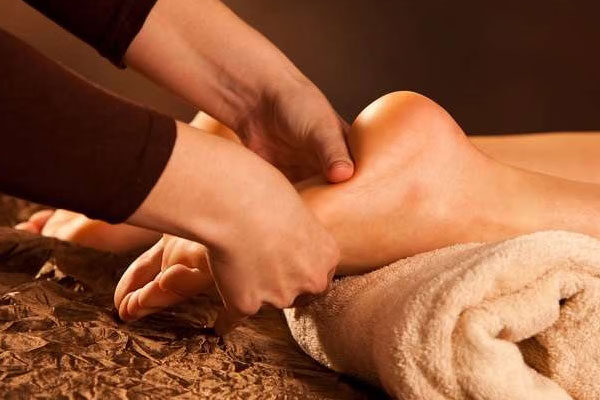 Traditional-Massage-Refleksi